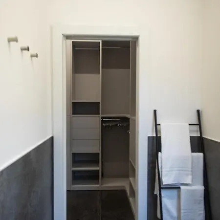 Sl- Luxury Cozy Lägenhet Como